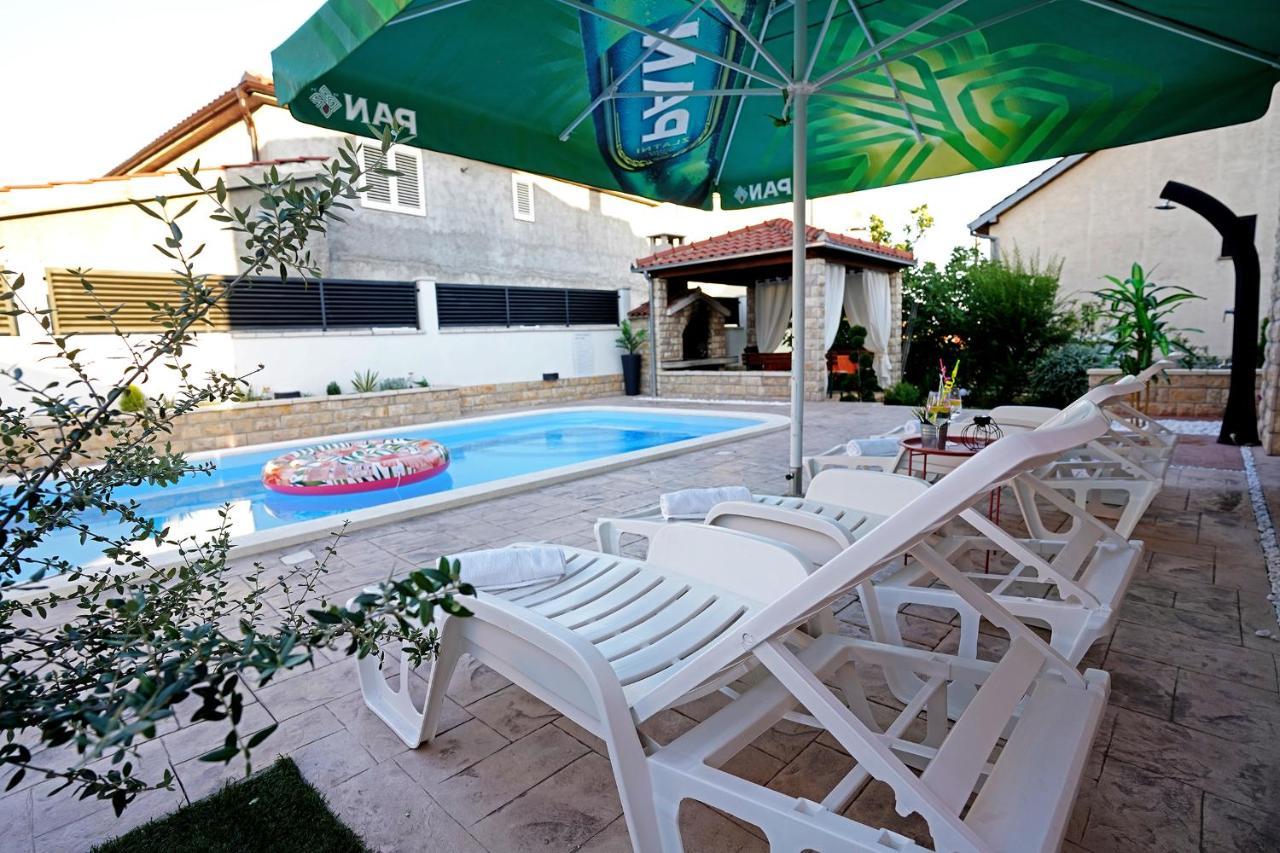 Villa Tago With Heated New Pool Kaštela Eksteriør billede