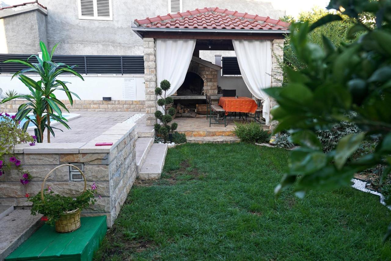 Villa Tago With Heated New Pool Kaštela Eksteriør billede