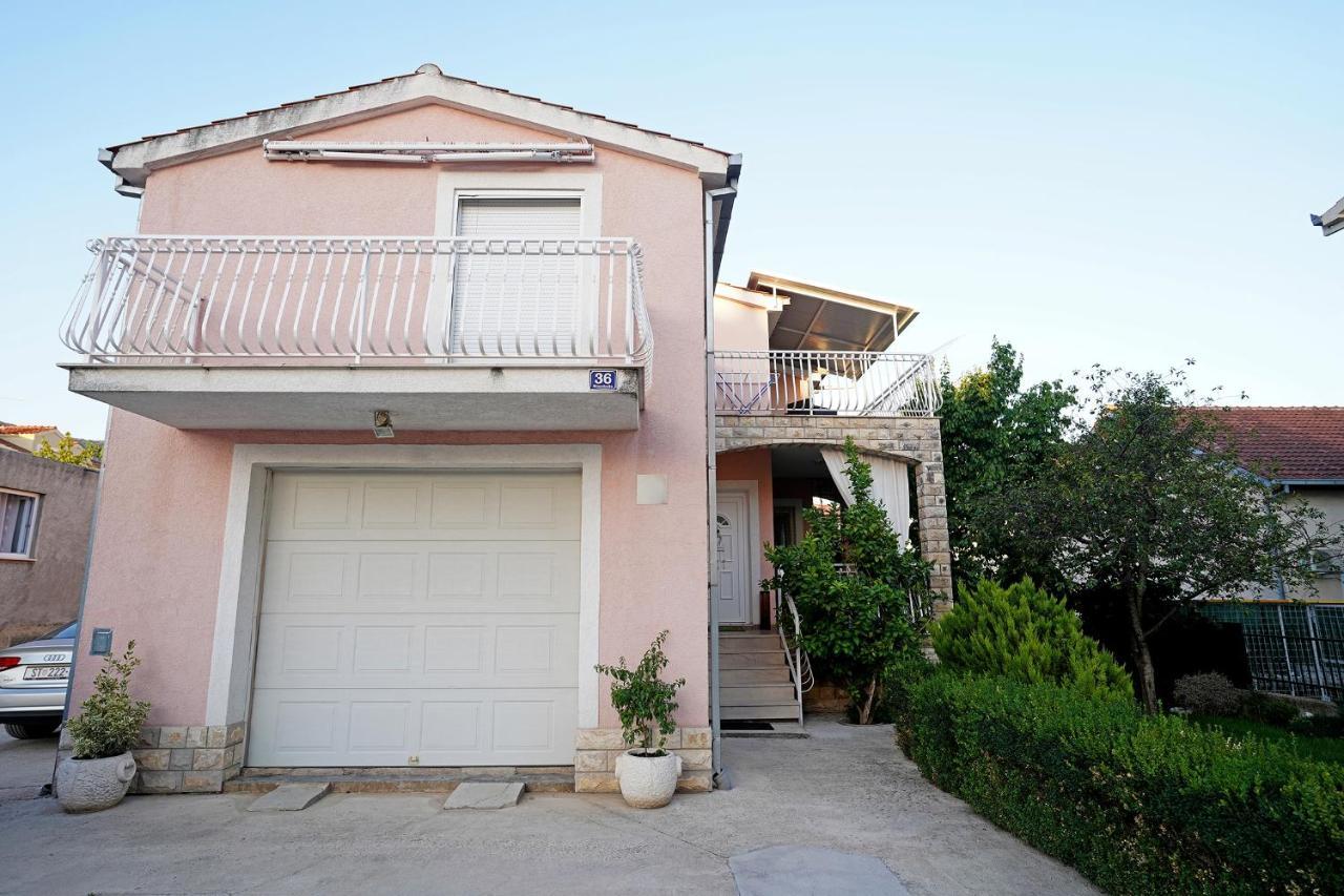 Villa Tago With Heated New Pool Kaštela Eksteriør billede